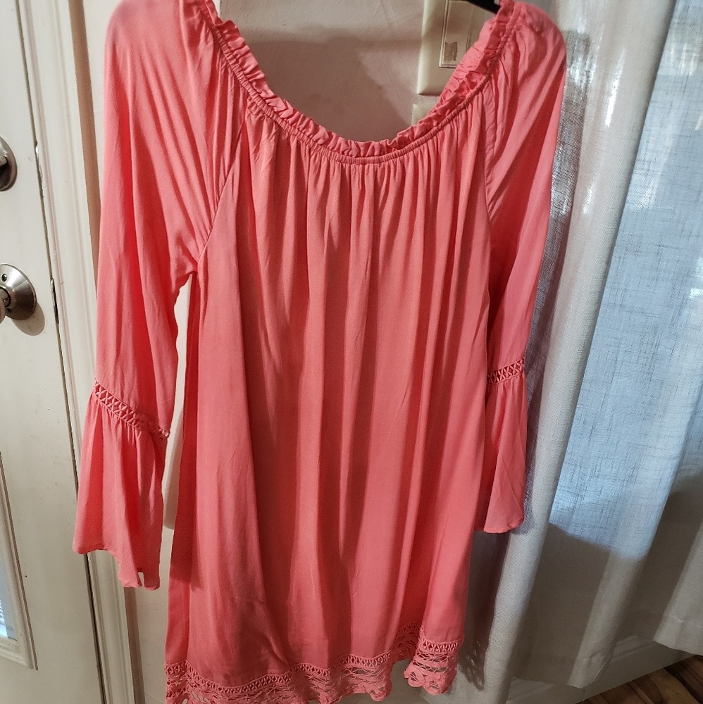 Dress - Picture 3 of 3